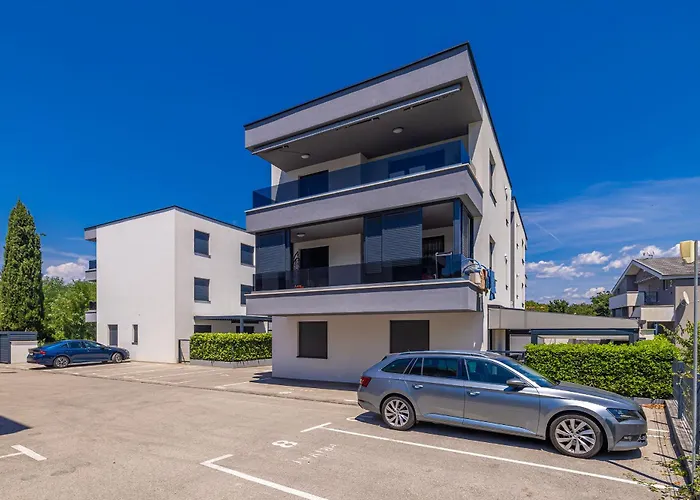 Laganini Iii Njivice