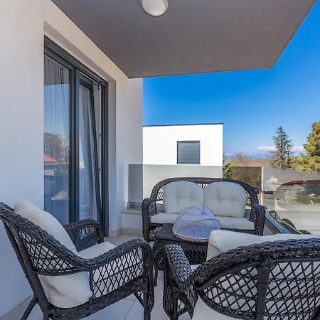 Laganini Iii Njivice