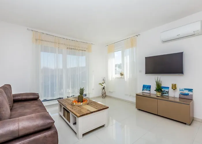 Laganini Iii Apartament