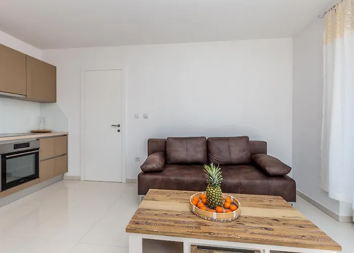 Laganini Iii Apartament *