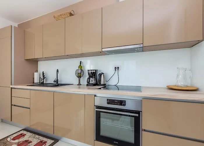 Laganini Iii Nijvice