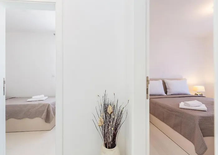 Laganini Iii * Nijvice